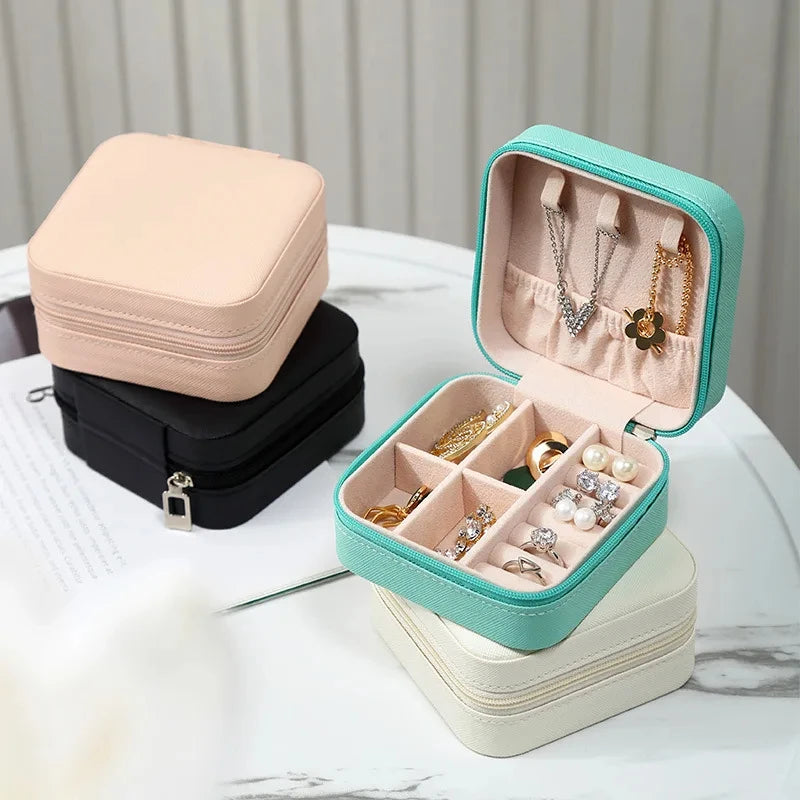 LUXE™: Mini Joyero De Viajes.