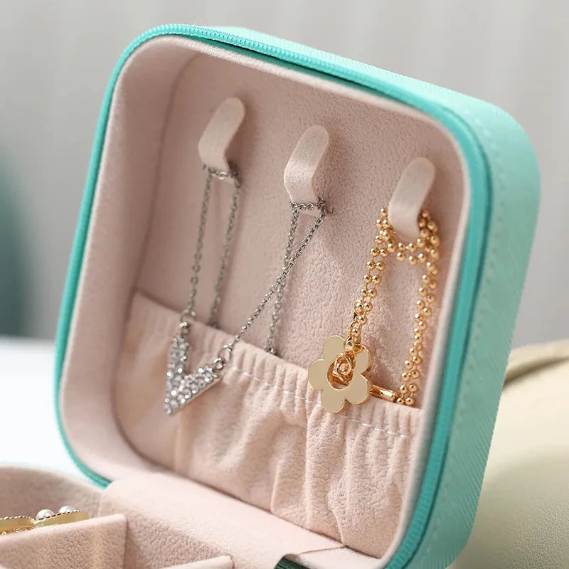 LUXE™: Mini Joyero De Viajes.